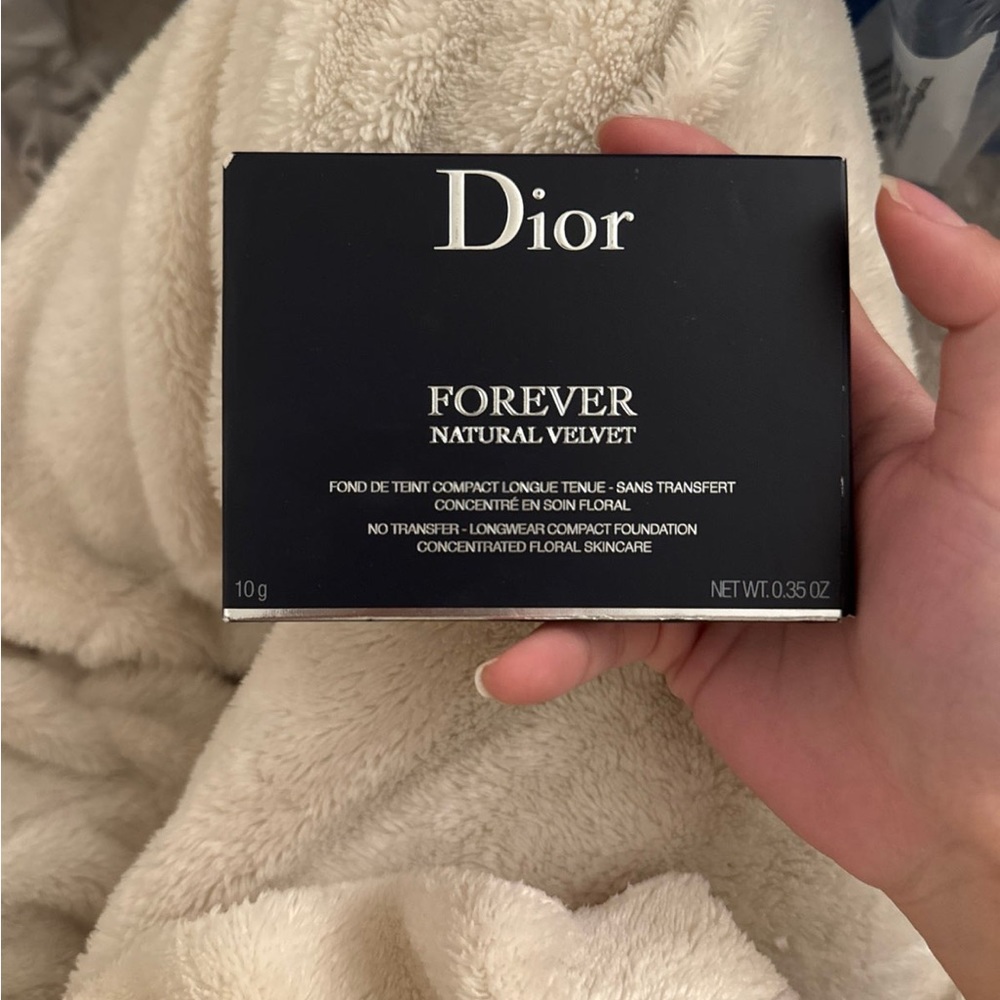 NEW Dior Forever Natural Velvet